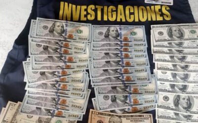 Policías robaron 77 mil dólares a una familia en un allanamiento y luego compraron una lancha y pagaron una fiesta de 15