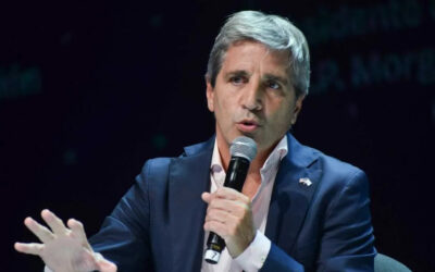 Caputo pidió que el Senado apruebe la Ley Bases y ratificó el rumbo económico: “Las medidas generan resistencia, pero no nos achiquemos”
