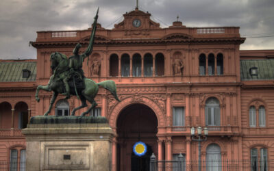Milei invitó a la selección al balcón de la Casa Rosada