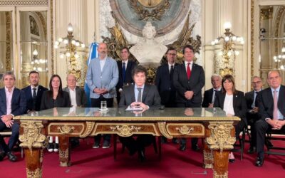 Reajuste presupuestario: más recursos a sueldos y gasto operativo del Estado