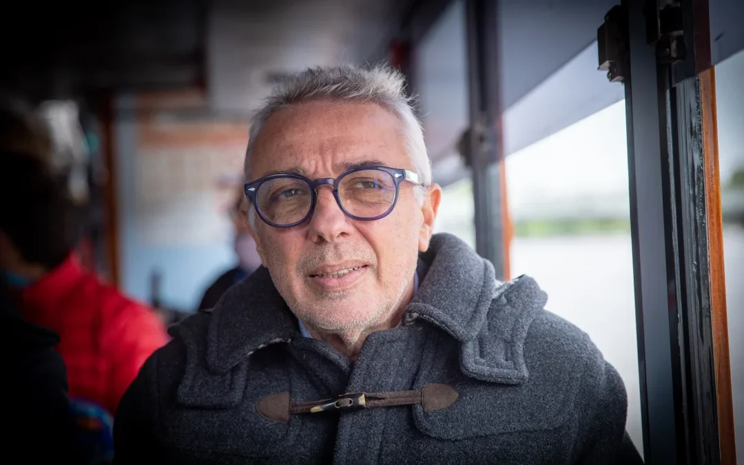Zamora advierte que, pese al escándalo de los audios, la ANDIS sigue sin aumentar los aranceles