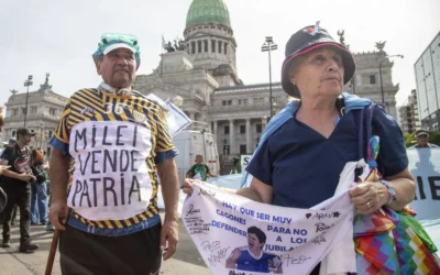 Vuelven los incidentes en la marcha de los jubilados: cruce de la Policía con dos enmascarados