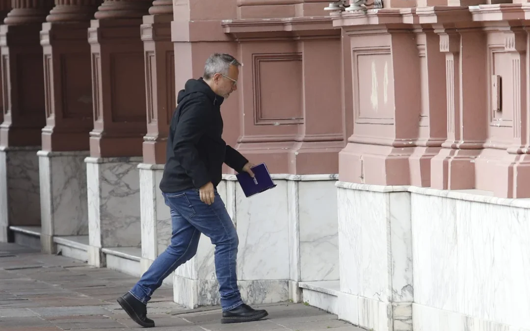 Tras la dilación, finalmente Diego Valenzuela no asumirá al frente de la Agencia de Migraciones