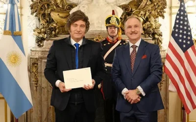 Milei recibe al embajador estadounidense, Peter Lamelas, en medio del conflicto en Medio Oriente