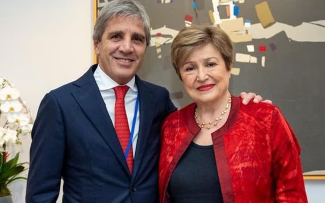 Luis Caputo anunció que Kristalina Georgieva visitará la Argentina este mes
