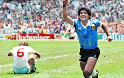 La historia de la camiseta azul con la que Argentina eliminó a Inglaterra en México 86