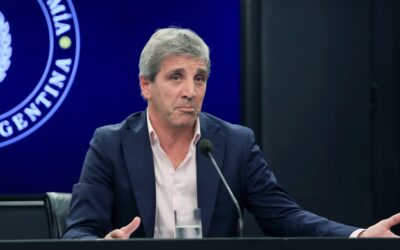 Caputo llamó “anticristo” a Kicillof y calificó de “miserables” a quienes piden devaluación