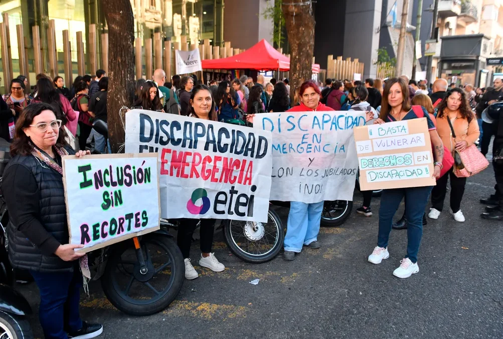 El Gobierno convocó a la Iglesia para dialogar sobre discapacidad, antes de la visita del Papa